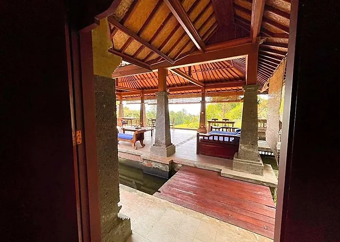 The Sangkih Restaurant & Bar Gobleg